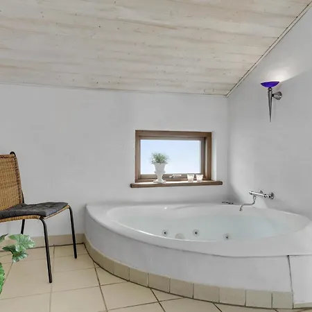 Belle Maison De 3 Chambres À Ebeltoft Hébergement de vacances *