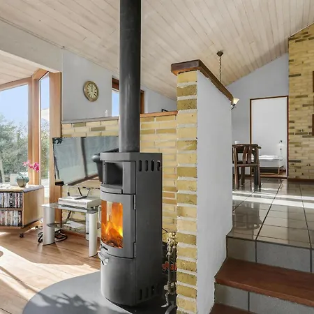 Hébergement de vacances Belle Maison De 3 Chambres À Ebeltoft Ebeltoft